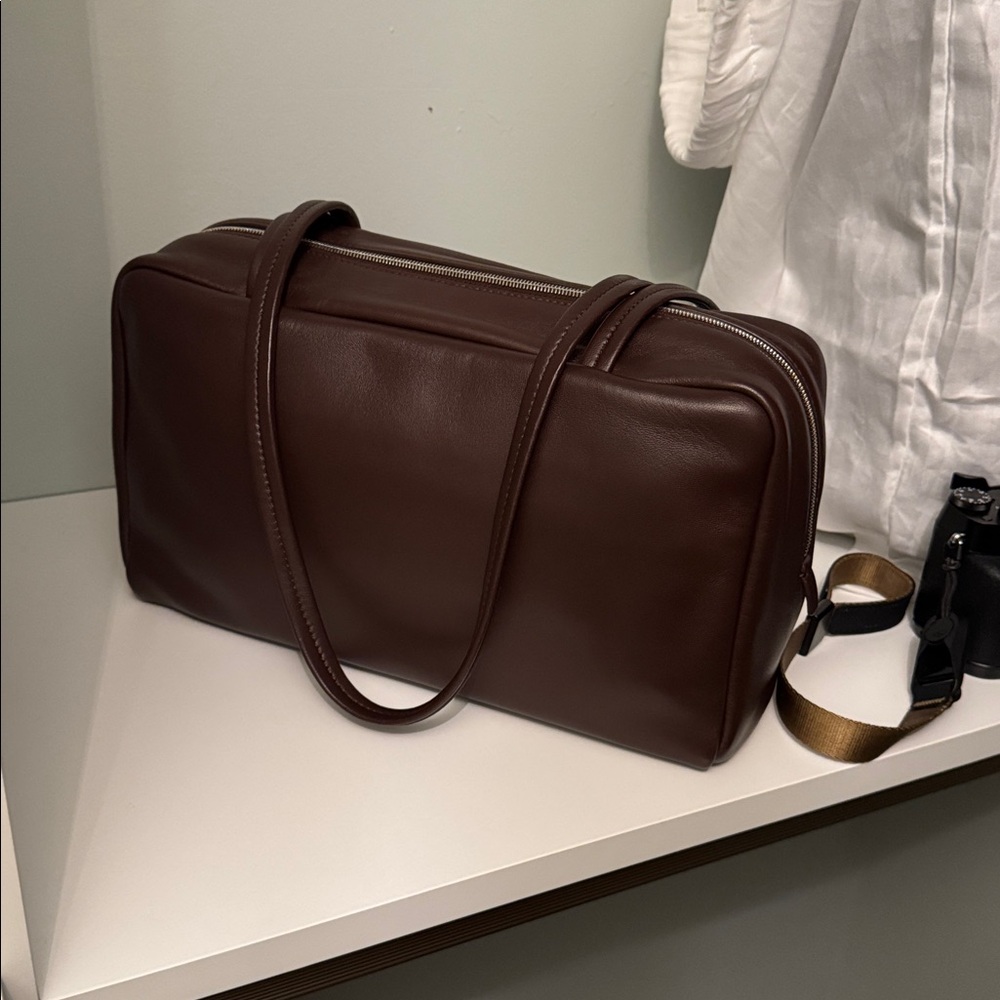 The Row Astra Brown Leather Shoulder Bag - Picture 13 of 14